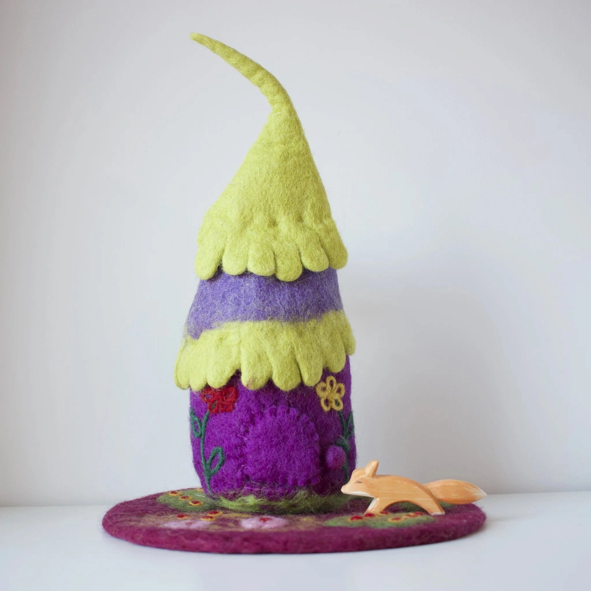 Pre-Order Papoose Fairy House and Mat (Ships in late June/early July)