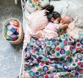Pre-Order Poppie Crib Classic Collection, Assorted Colors (Ships in late June)