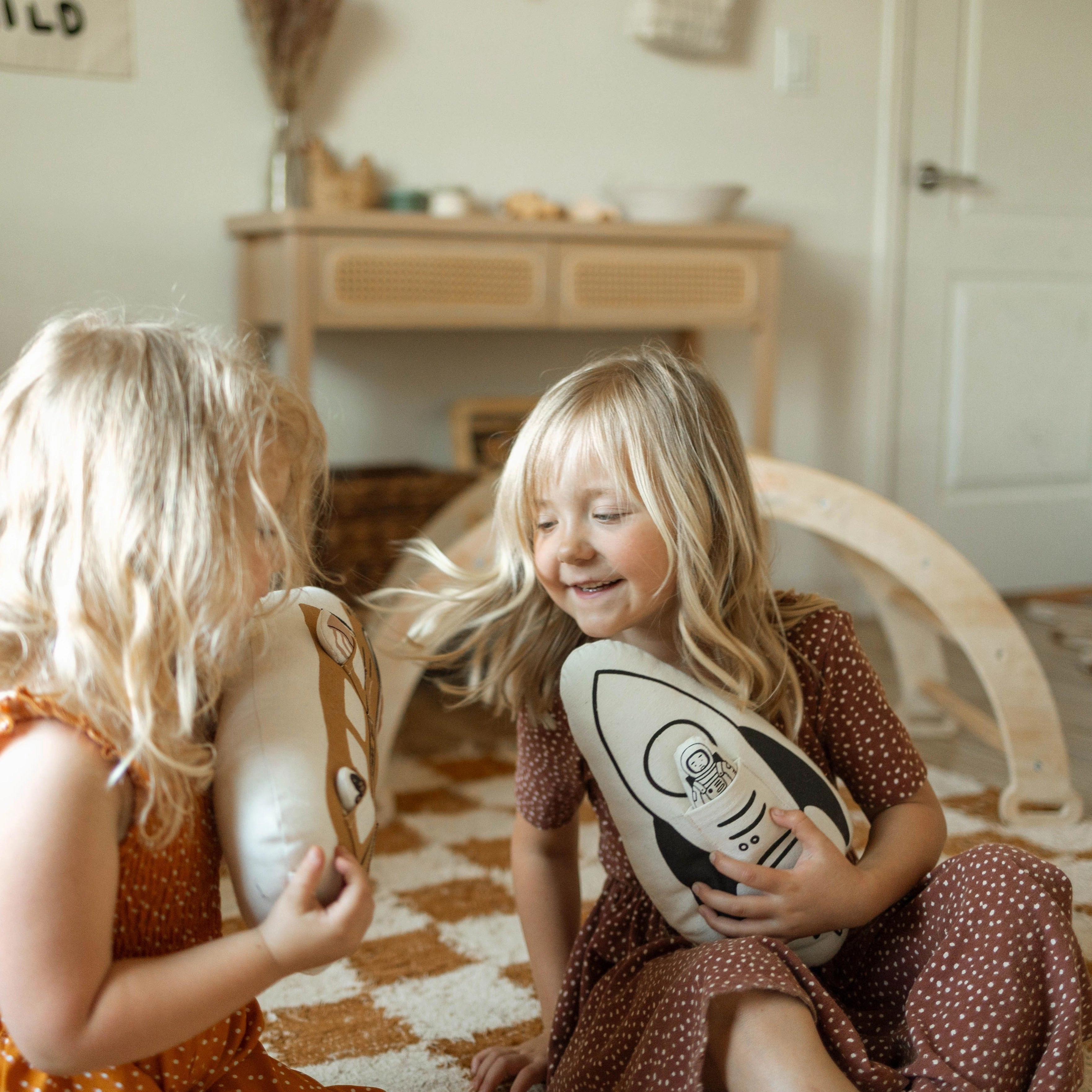 Rocket   Astronaut pillow