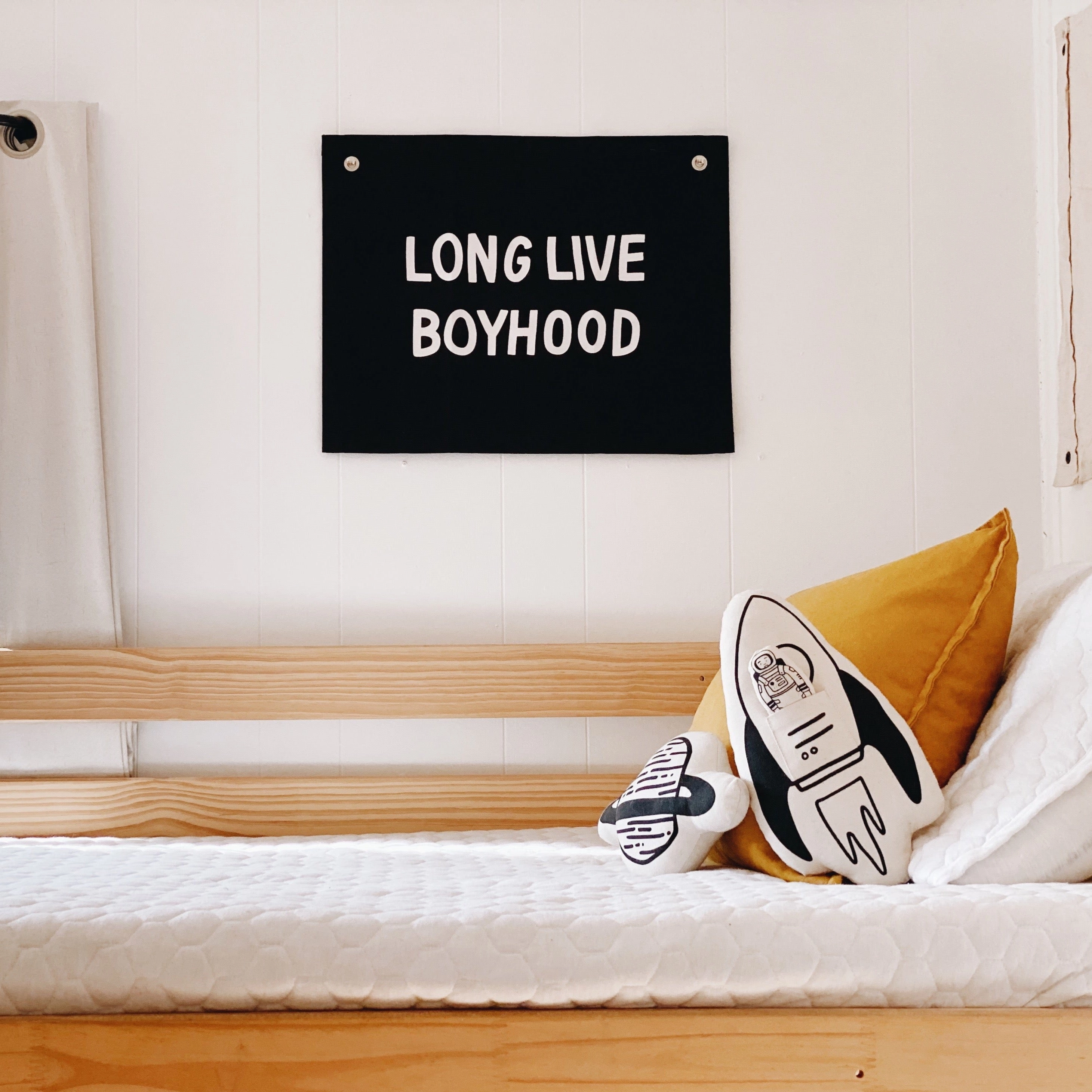 Rocket   Astronaut pillow