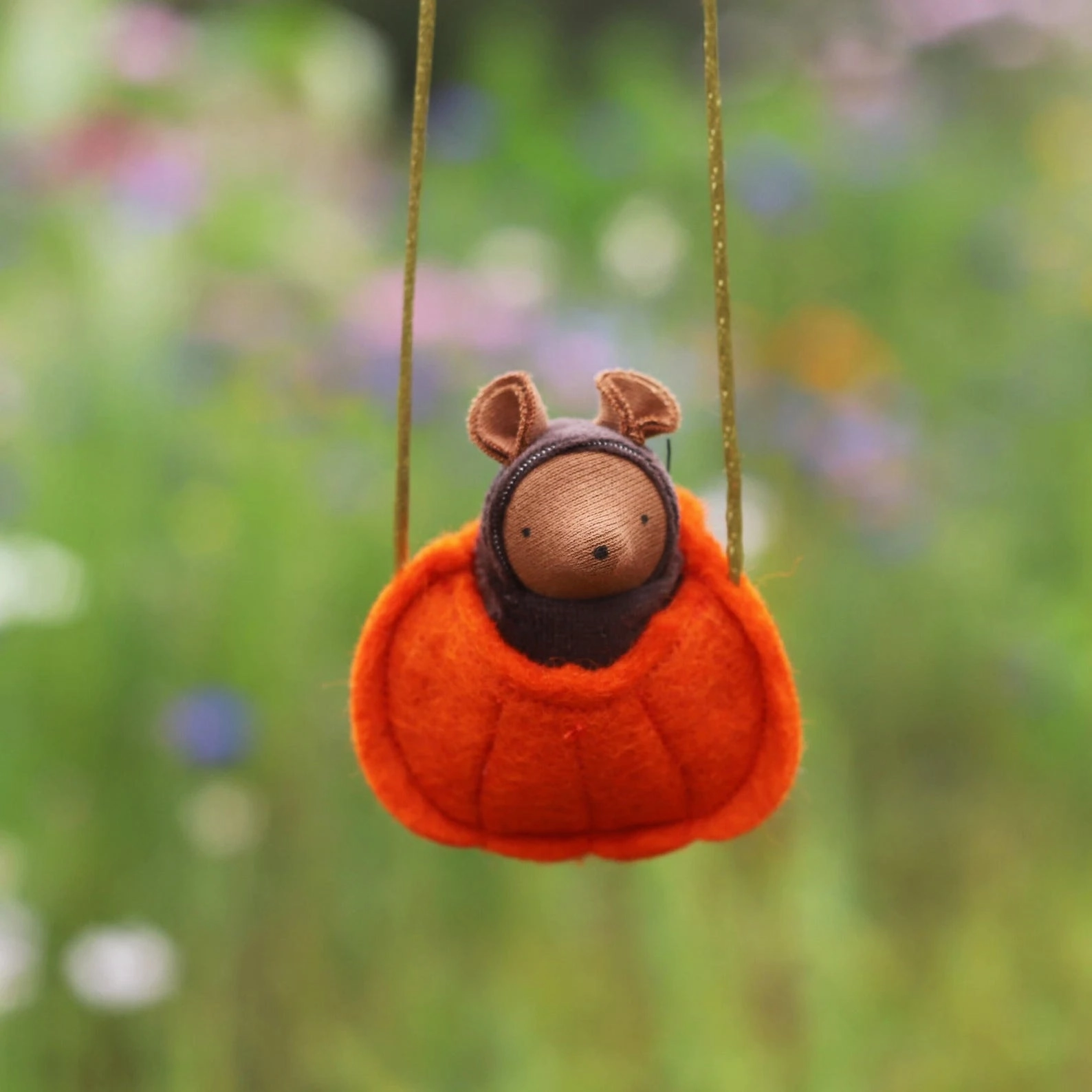 Sale Fairyshadow Pumpkin Necklace with Mouse