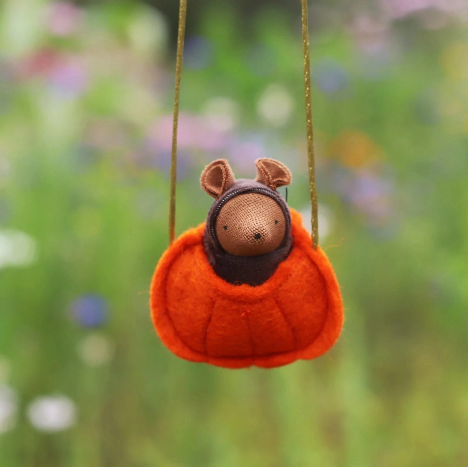 Sale Fairyshadow Pumpkin Necklace with Mouse