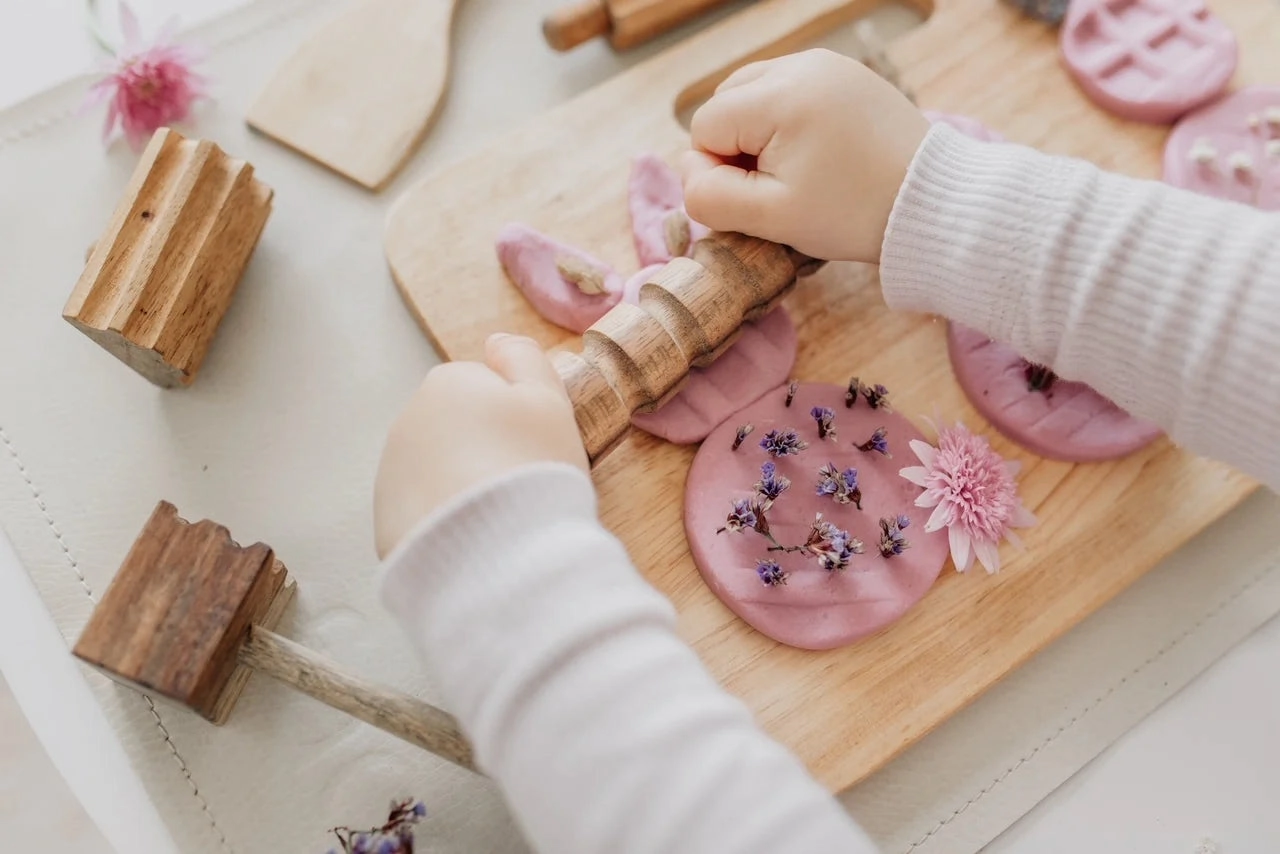 Sale Q Toys Wooden Play Dough Set