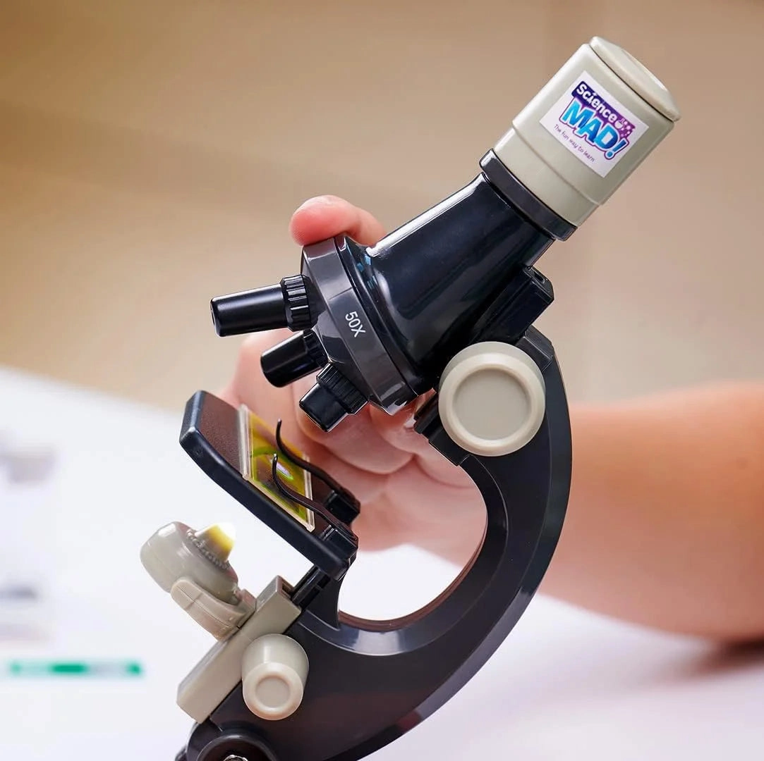 Science Mad 100x Microscope - 30 Piece Set