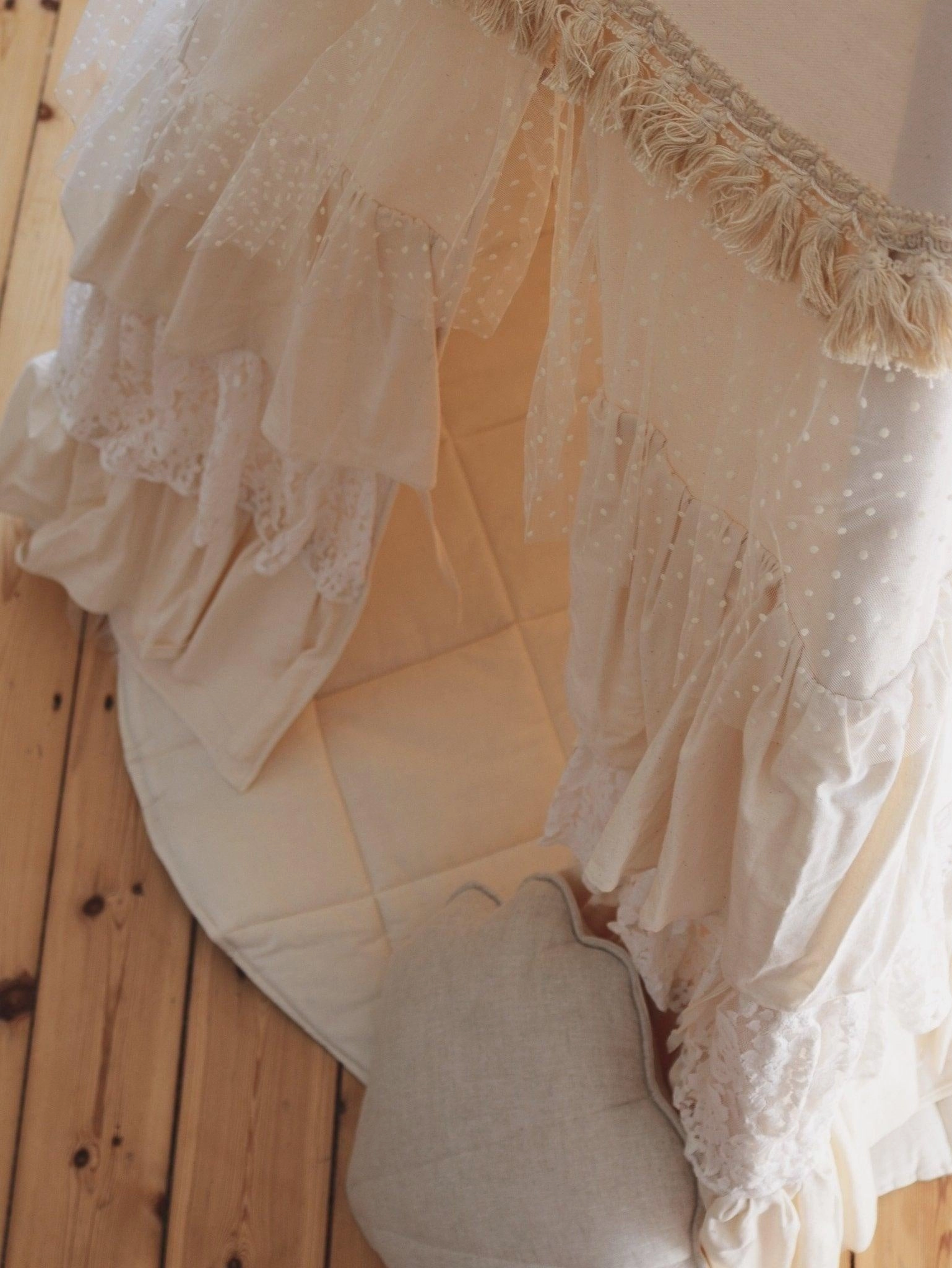 Shabby Chic Teepee Tent with Frills