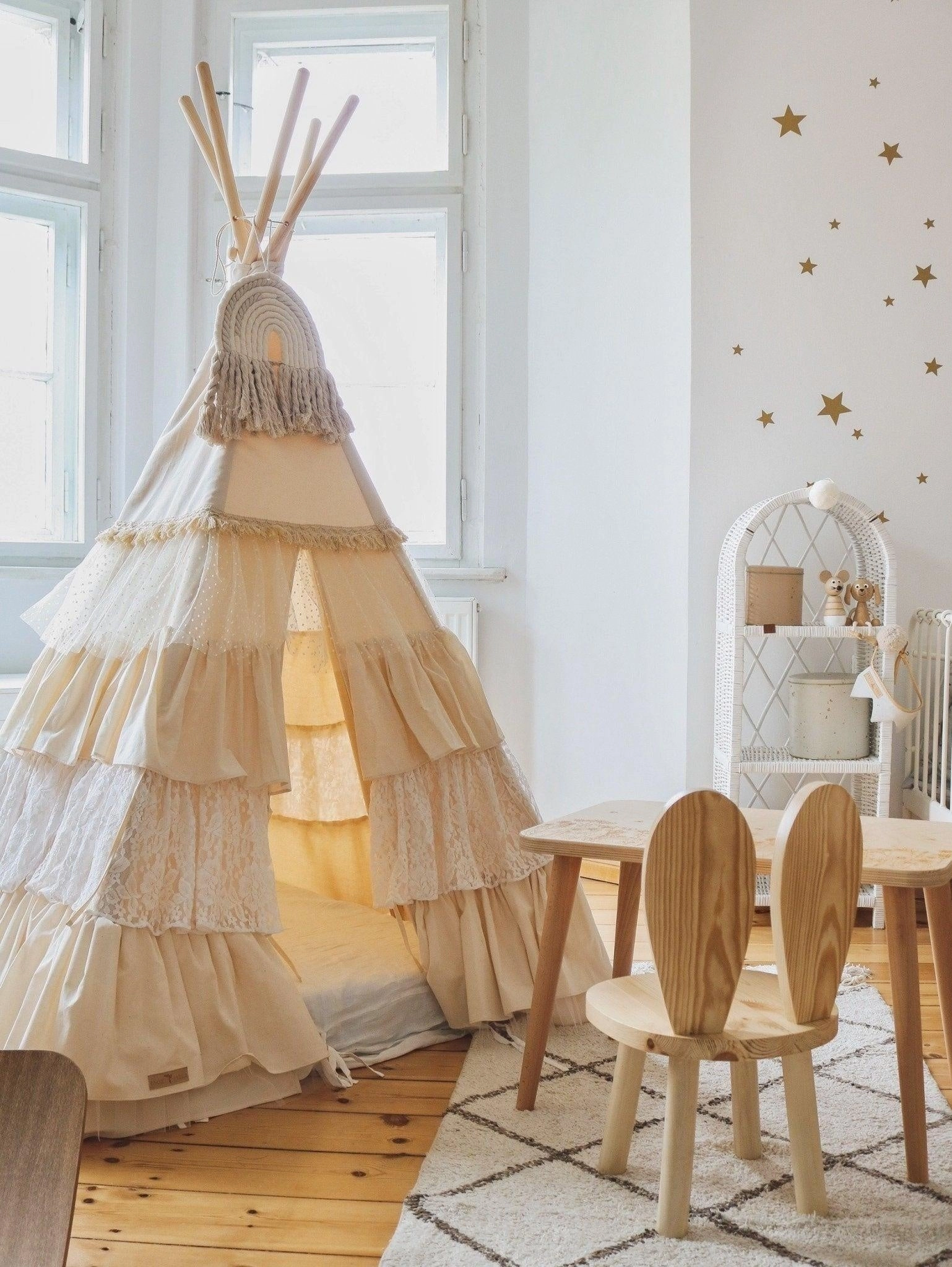 Shabby Chic Teepee Tent with Frills