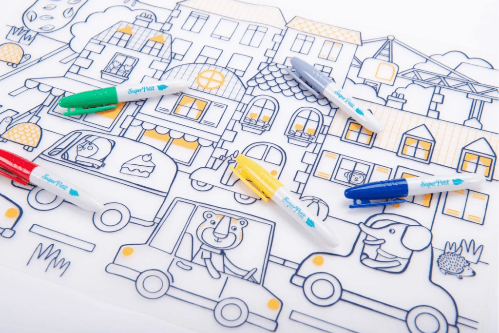Silicone Washable Colouring Placemat (incl. 5 erasable felt pens)