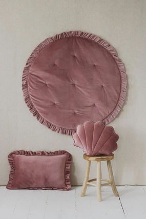 Soft Velvet Dirty Pink Mat with Frill