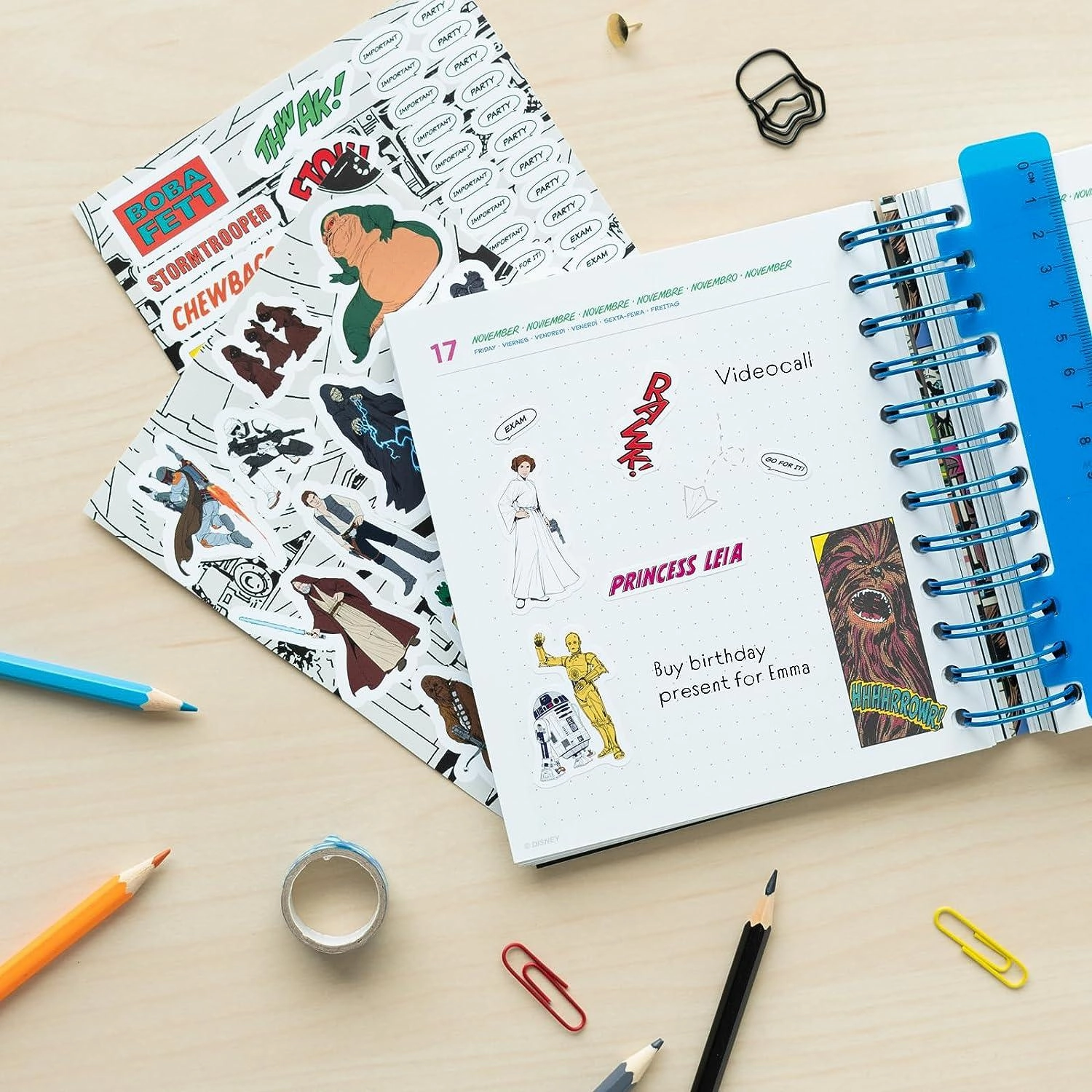 STAR WARS 2023/2024 Academic Diary Day To Page 11 Months