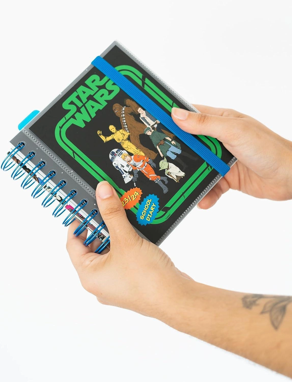 STAR WARS 2023/2024 Academic Diary Day To Page 11 Months