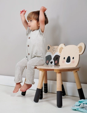 Tender Leaf Forest Raccoon Chair