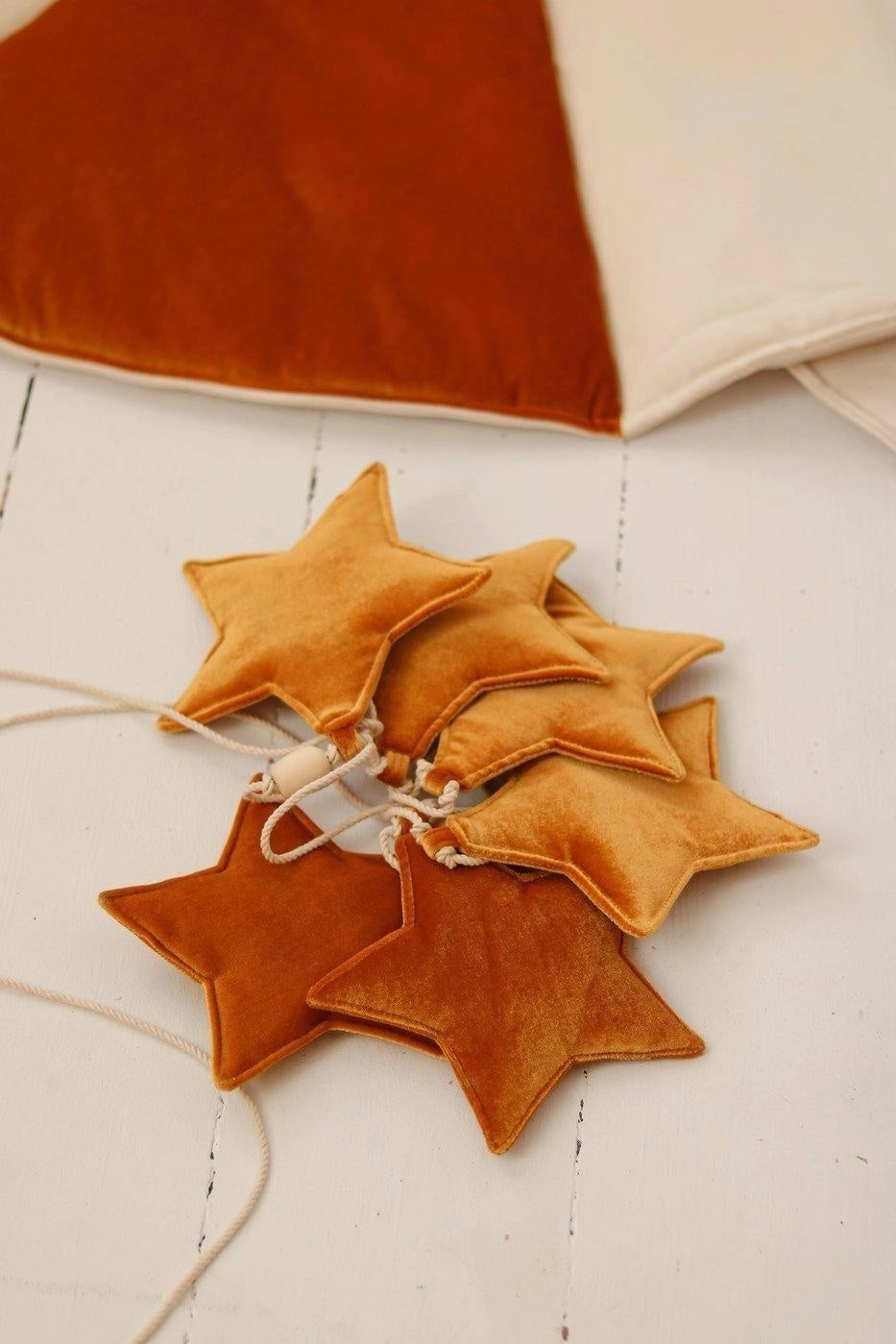 Velvet Gold Dust Garland with Stars