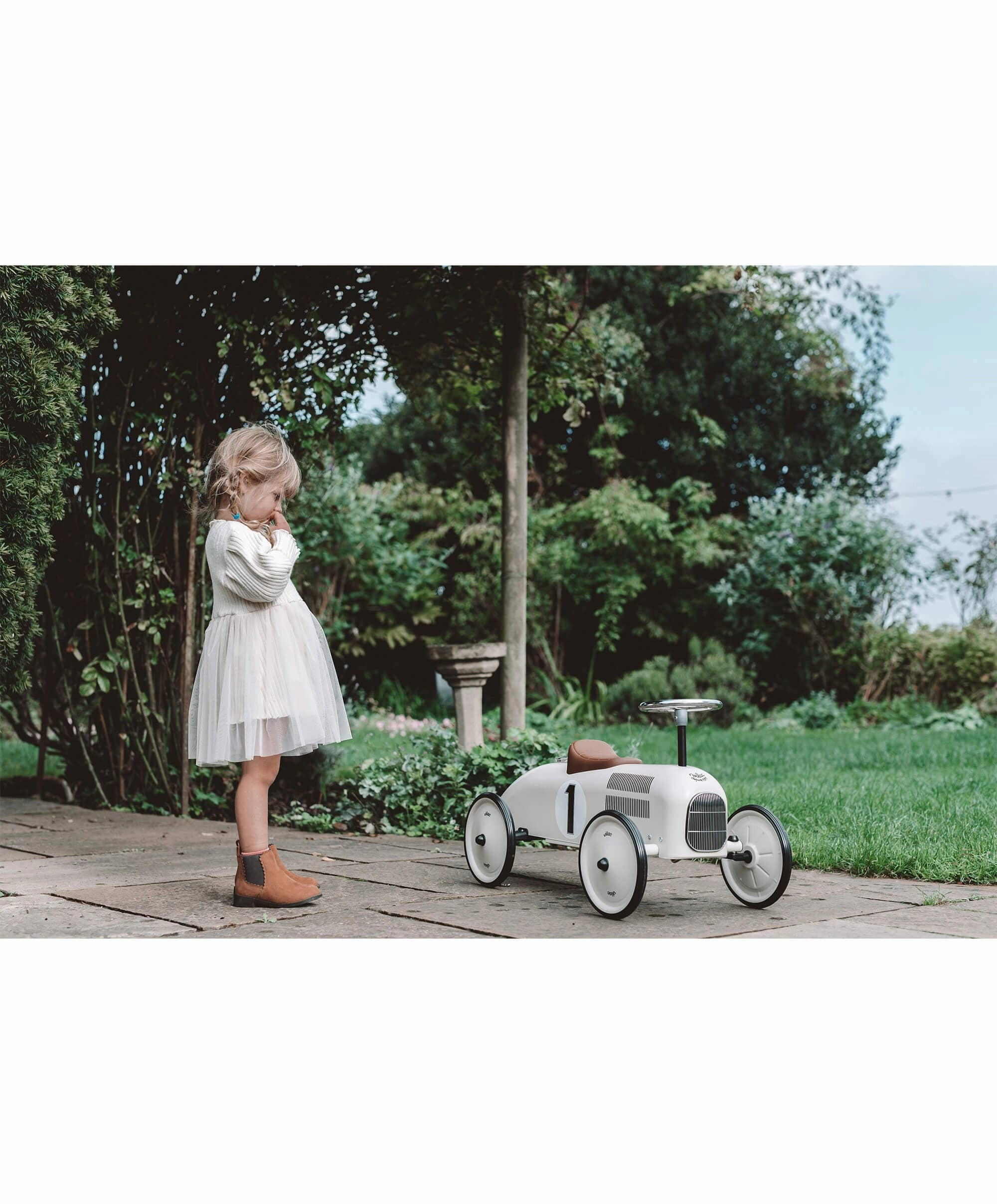 Vilac Ride On Metal Car Toy - Off White
