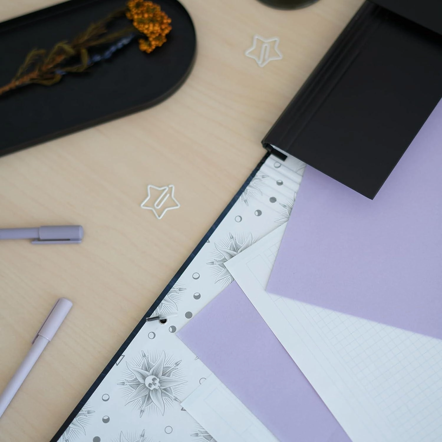Wednesday Premium A4 File Folder