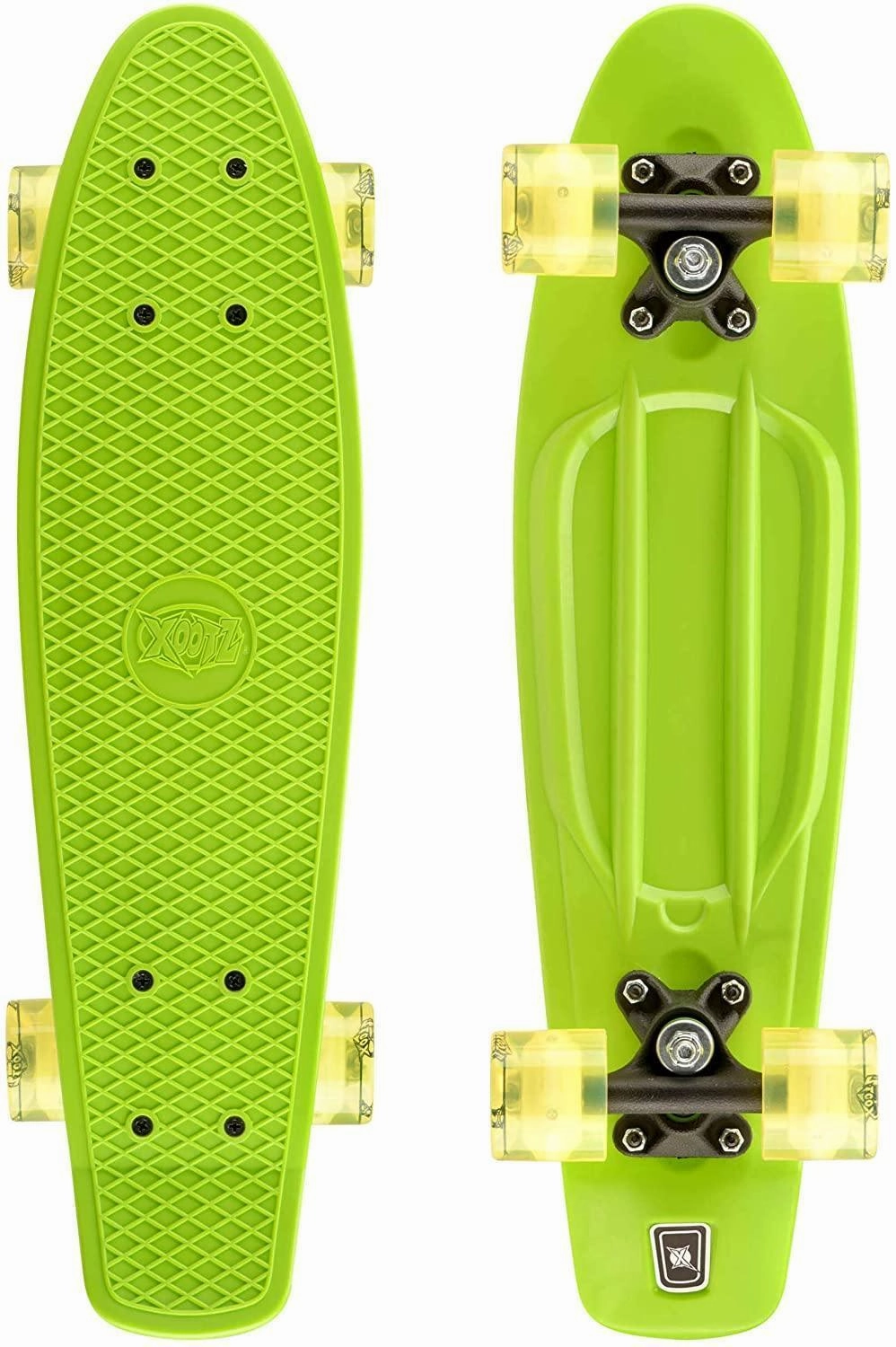XOOTZ 22-Inch Skateboard with LED Light Up Wheels - Green