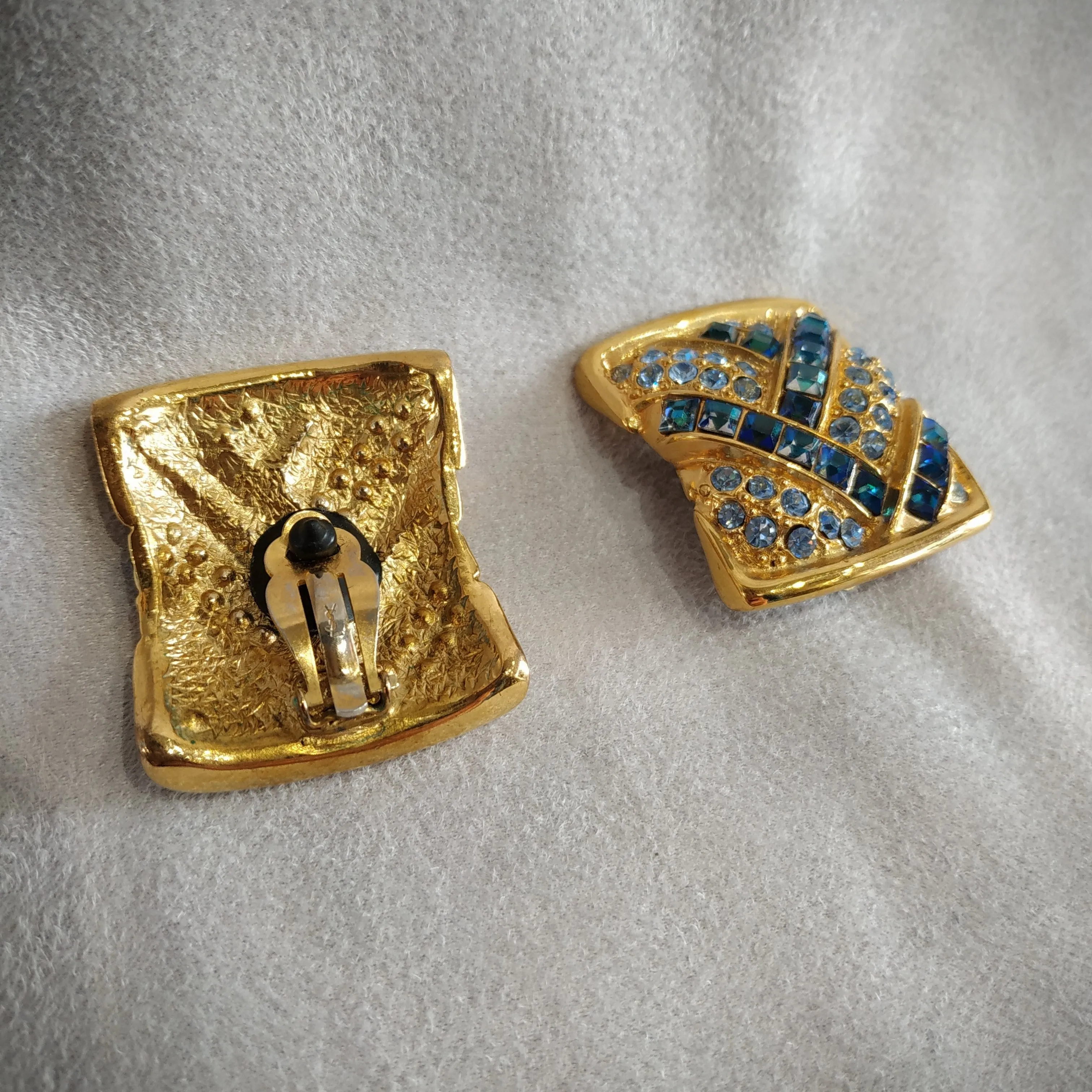 Yves Saint Laurent  Vintage Clip On Earrings Gold Blue Crystal Sqaure